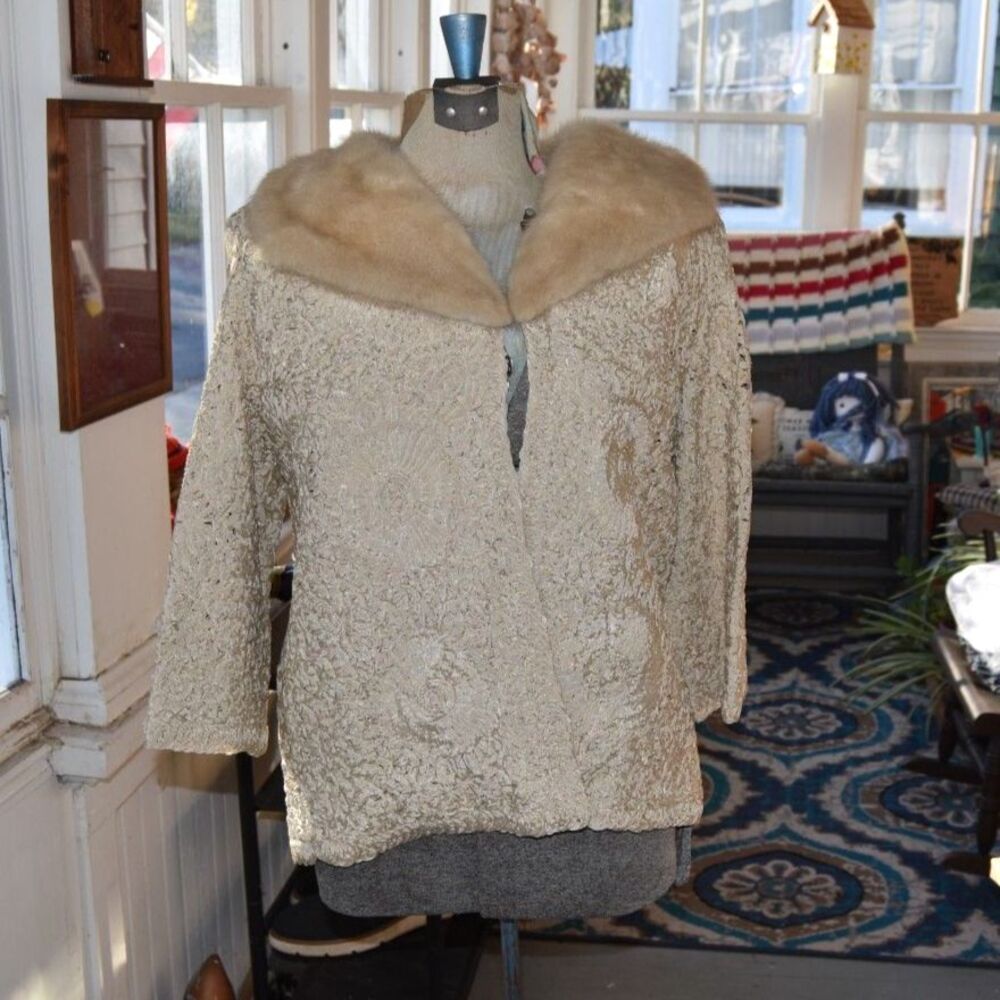 Vintage 1960s Cream Floral Ribbon Knit Jacket Fur Collar Rayon Evening Bridal Lg